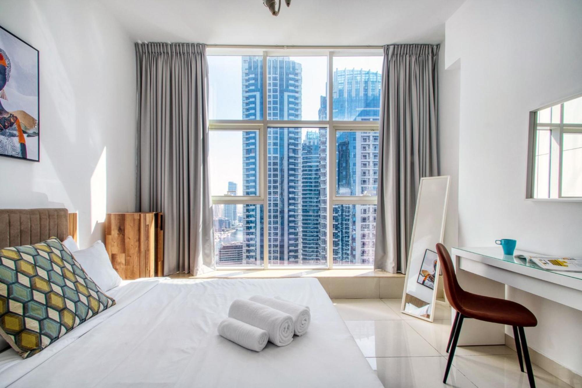 Apartment Iconic 2br With Marina Views