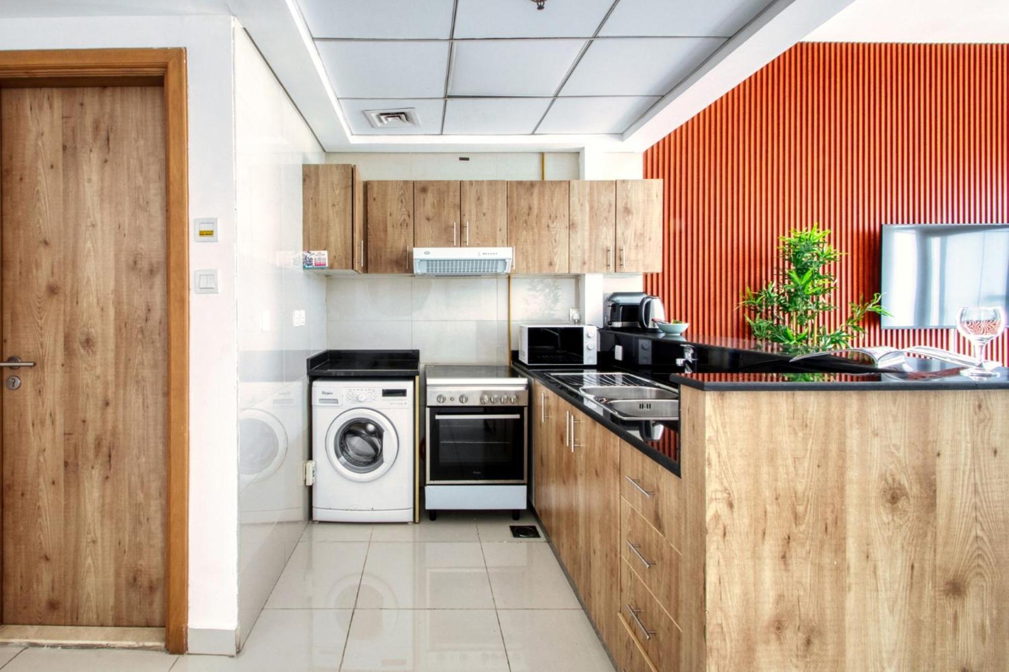 Iconic 2br With Marina Views * دبي